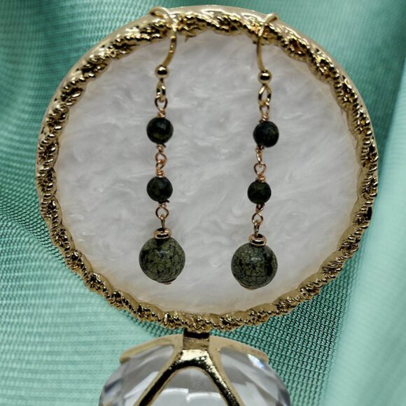 Handcrafted Green Stone, And Gold Plated Earrings - Picture 1 of 2